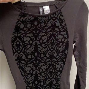 Little black dress with velvet details